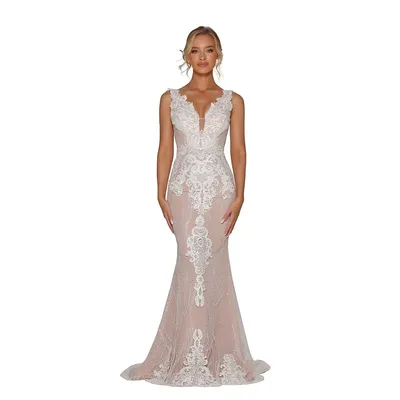 Ps6805 High V Front Lace Emblished Gown