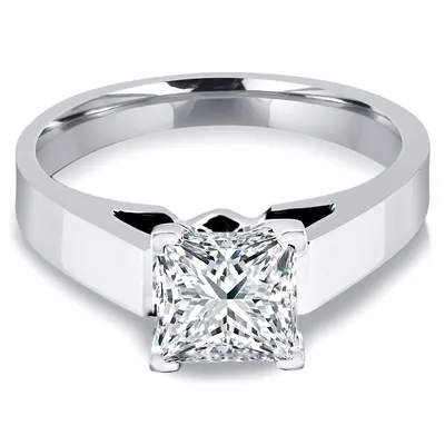 Trouvaille Collection Pear-Shaped Diamond Engagement Ring