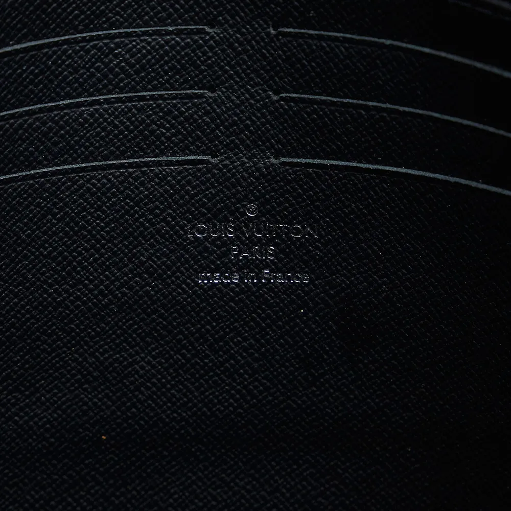 Louis Vuitton Pre-loved Damier Graphite Pixel Pochette Voyage Mm