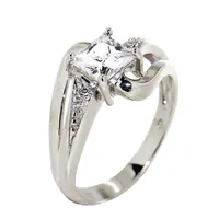 Sterling Silver Ladies Zirconia Ring