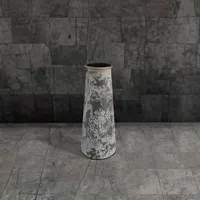 Metal Vase (oxy)