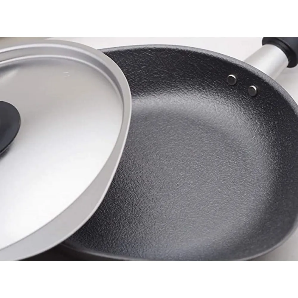 Chuck Hughes Carbon Steel 10-Inch Crepe Pan