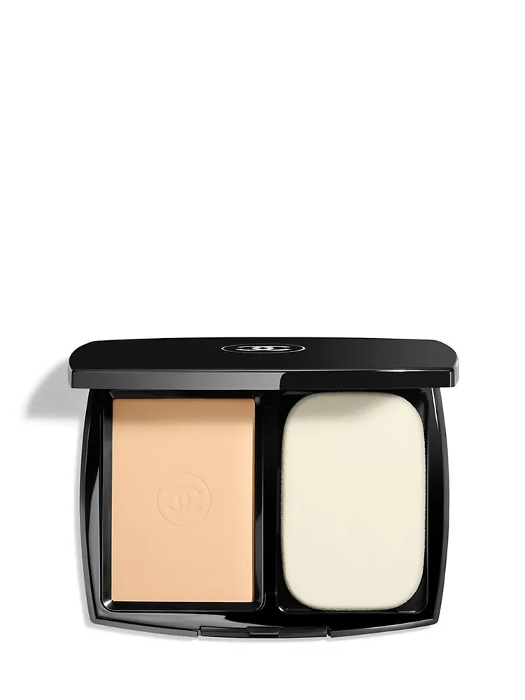 ULTRA LE TEINT VELVET Blurring smooth-effect foundation velvet matte finish  broad spectrum spf 15 sunscreen B10