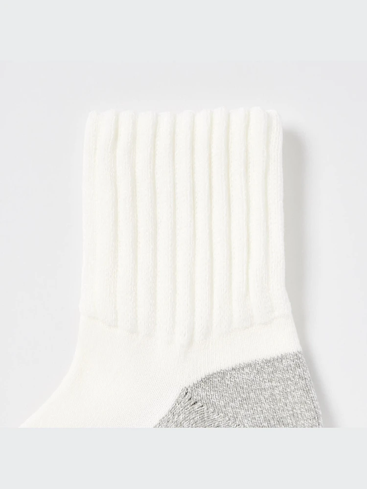 HEATTECH ANTI-ODOUR SOCKS