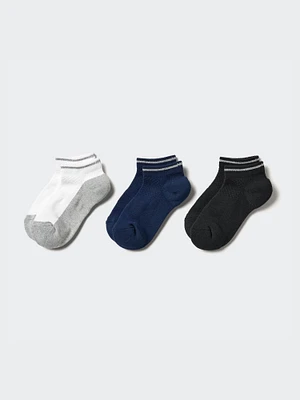 SOCKS 3 PAIRS