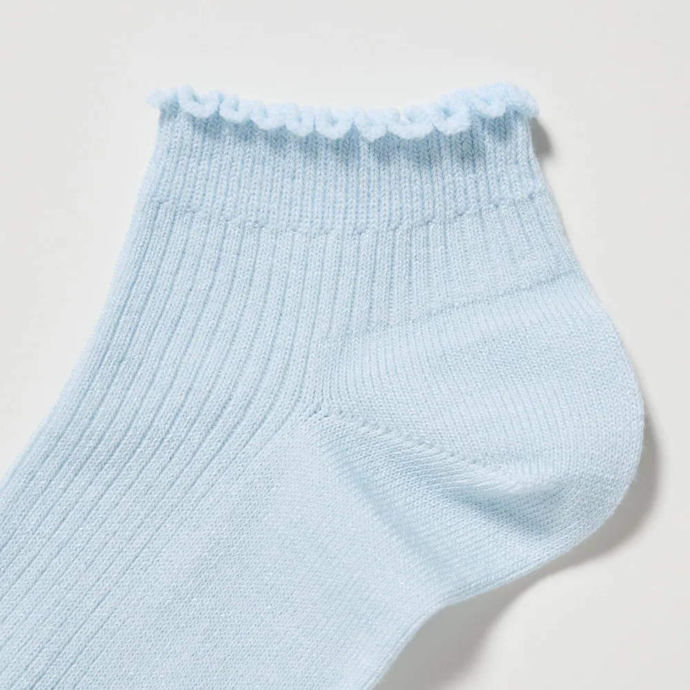 UNIQLO SHORT SOCKS (3 PAIRS)