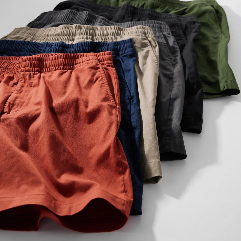 MEN'S STRETCH EASY SHORTS (SEERSUCKER)