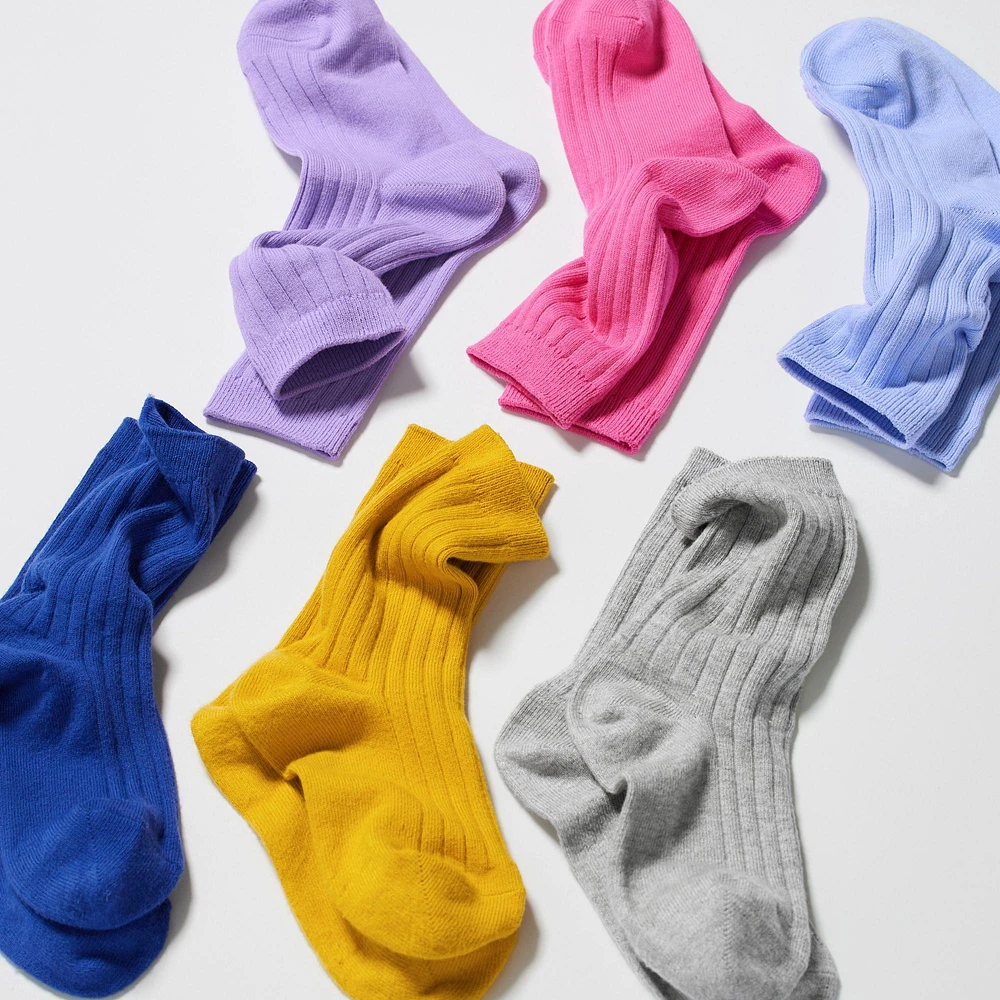 SOCKS 3 PAIRS