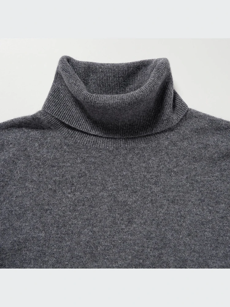 CASHMERE TURTLENECK SWEATER