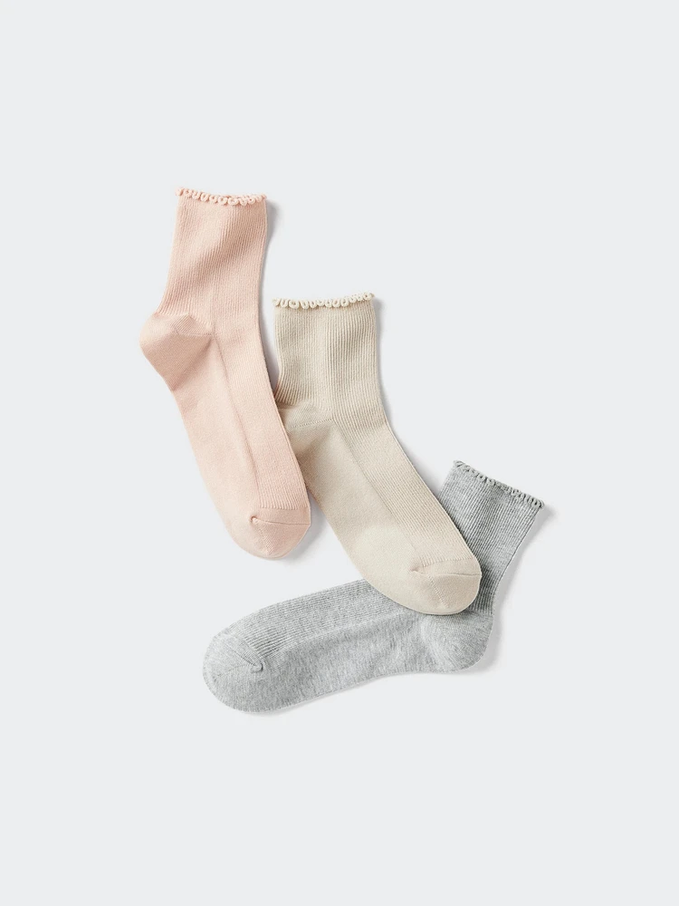 SOCKS (3 PAIRS)