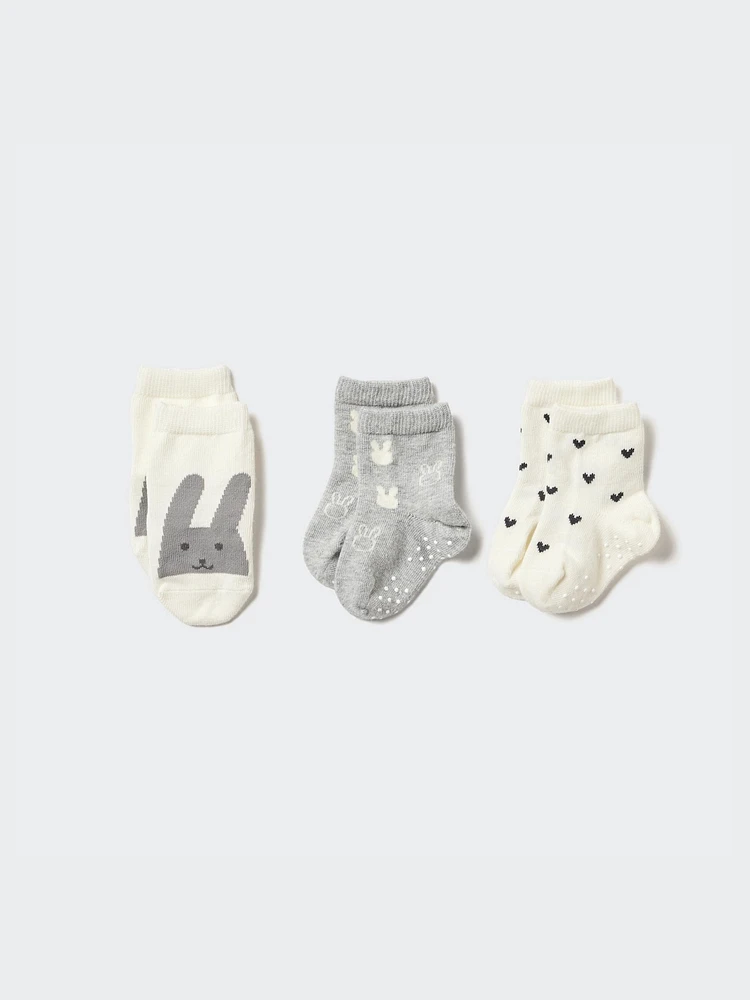 SOCKS 3 PAIRS