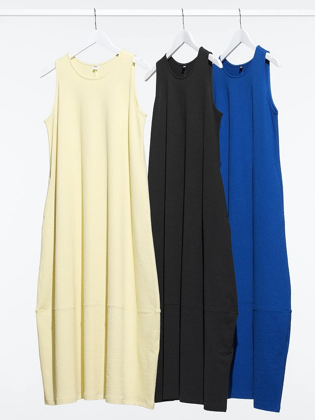 knitted jersey dresses Women's Perfectly Framed Yellow Jersey Knit Contrast Trim Sleeveless Maxi Dress | Size: L main image 0