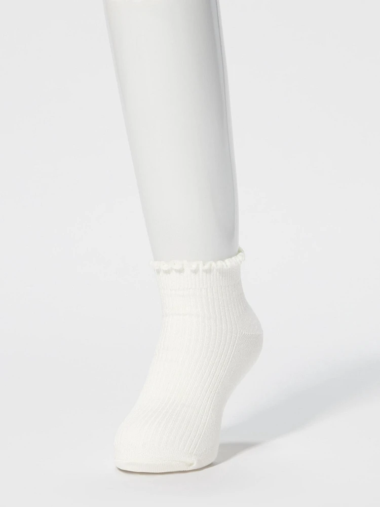 SOCKS (3 PAIRS)