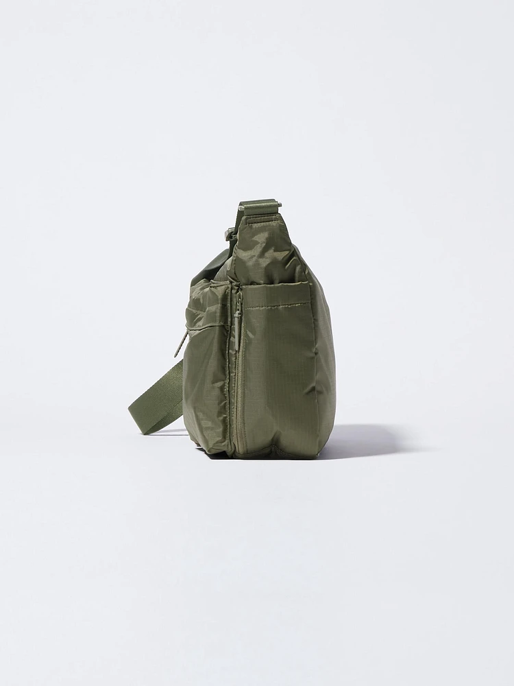 MULTI POCKET SHOULDER BAG