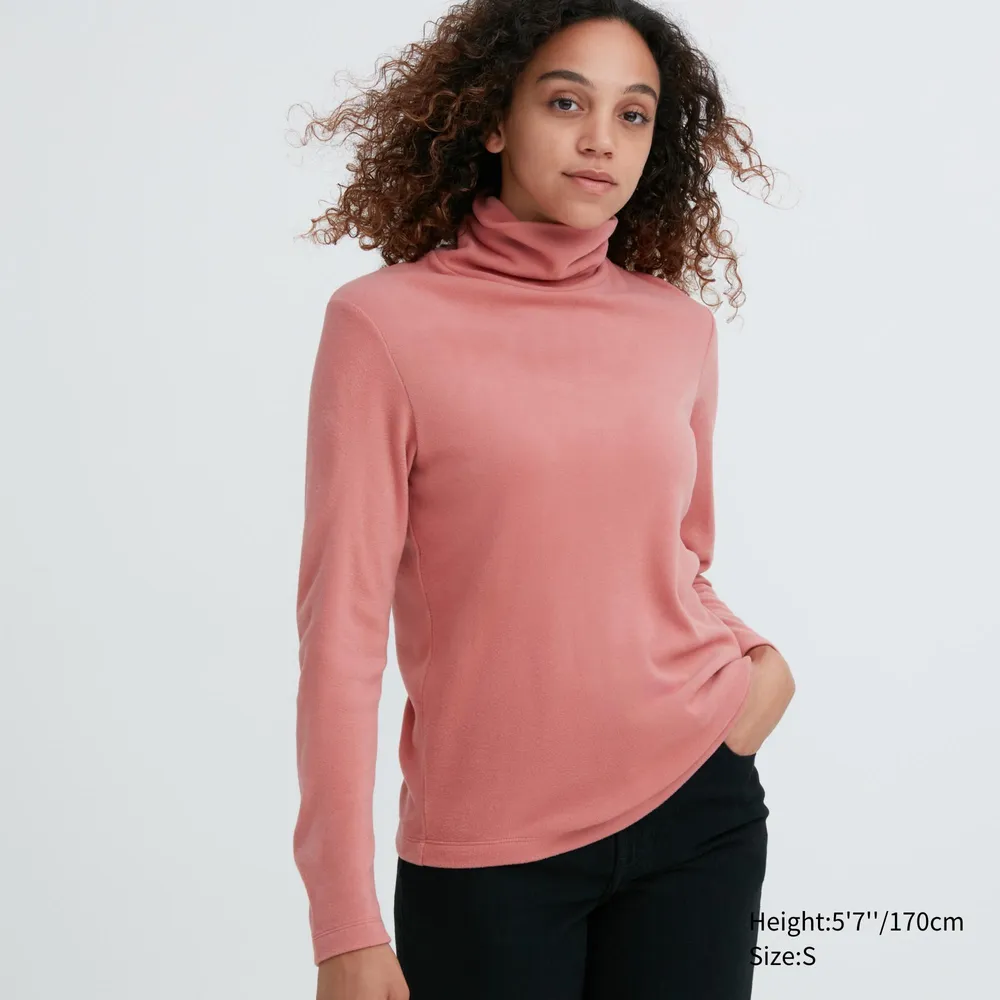 UNIQLO HEATTECH EXTRA WARM SEAMLESS TURTLENECK T-SHIRT