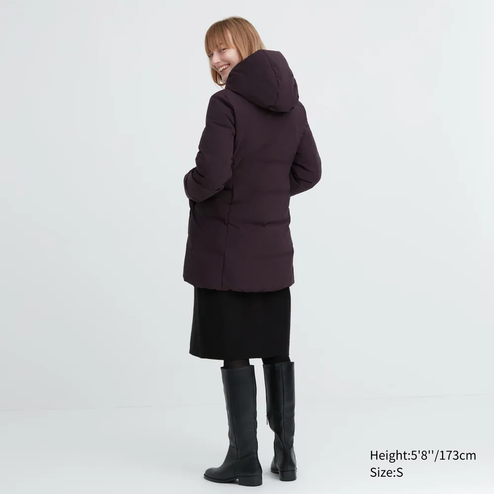 Uniqlo + WOMEN SEAMLESS DOWN SHORT COAT