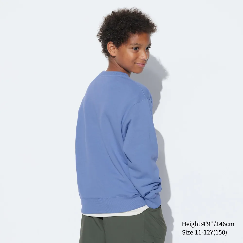 EXTRA STRETCH LONG SLEEVE SWEATSHIRT