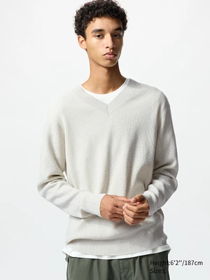 WAFFLE V NECK SWEATER