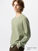 WAFFLE V NECK SWEATER