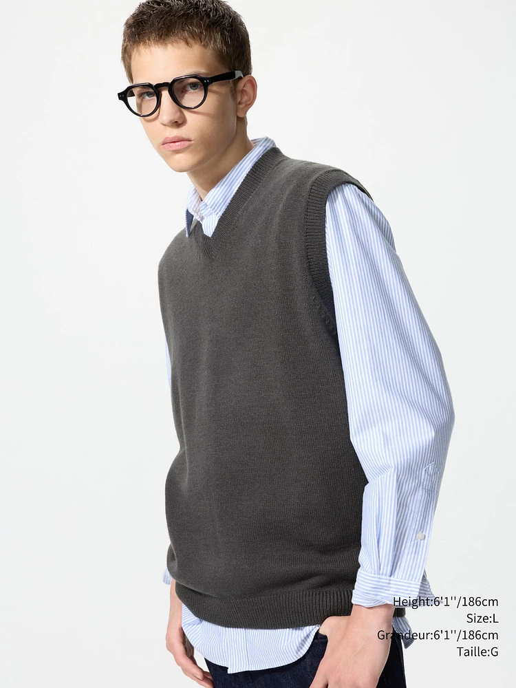 KNITTED V-NECK VEST