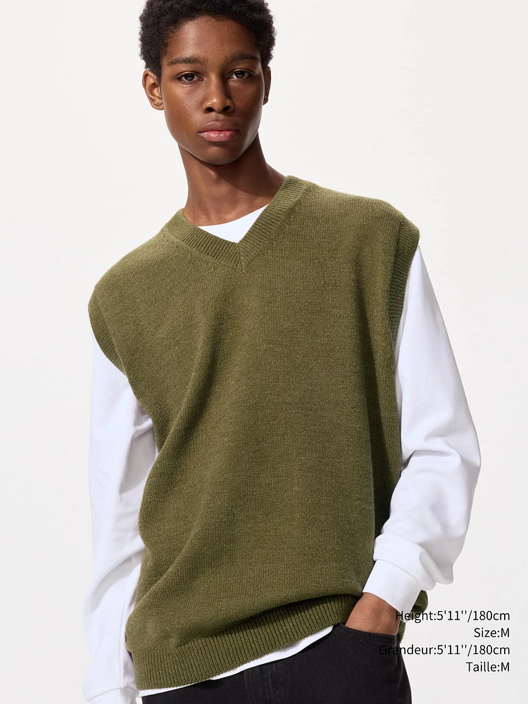 KNITTED V-NECK VEST