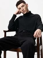 Cashmere Turtleneck Long-Sleeve Sweater (2022 Edition)