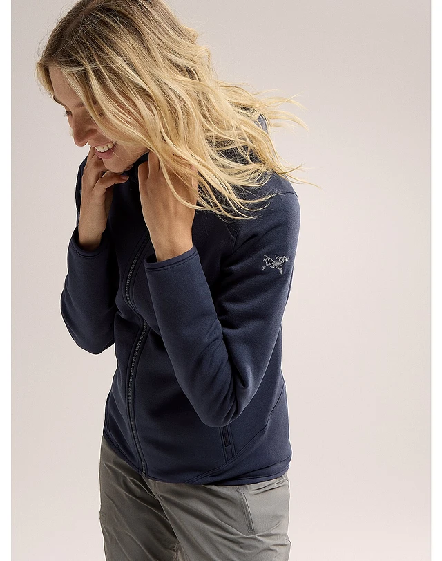 https://cdn.mall.adeptmind.ai/https%3A%2F%2Fimages.arcteryx.com%2Fdetails%2F1350x1710%2FF23-X000006939-Kyanite-Hoody-Black-Sapphire-Women-s-Hover.jpg_640x.webp