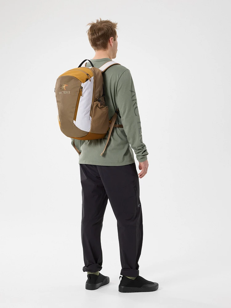 BEAMS Mantis 26 Backpack