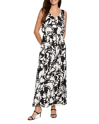Evening Petal Bianca Maxi Dress