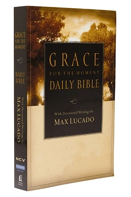 Grace for the Moment Daily Bible-NCV (Paperback)