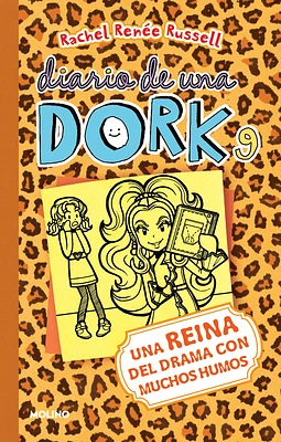 Una reina del drama con muchos humos / Dork Diaries: Tales from a Not-So-Dorky Drama Queen (Diario De Una Dork #9) (Paperback)