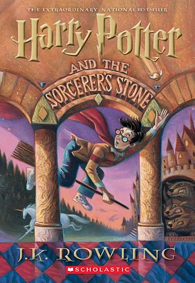 Harry Potter and the Sorcerer's Stone (Harry Potter, Book 1) (Paperback)