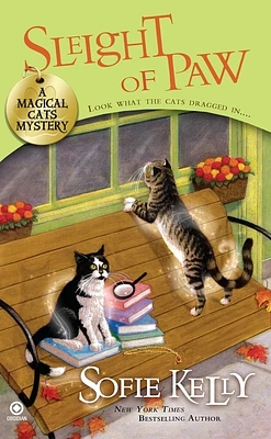 Sleight of Paw (Magical Cats #2) (Mass Market)