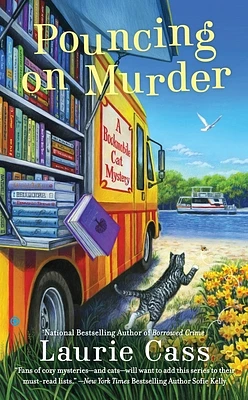 Pouncing on Murder (A Bookmobile Cat Mystery #4) (Mass Market)