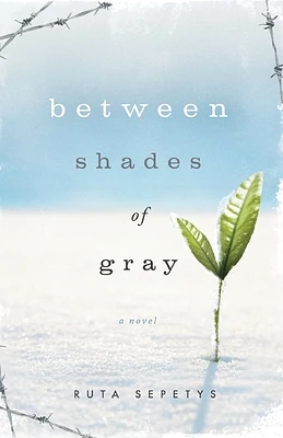 Between Shades of Gray (Large Print / Paperback)