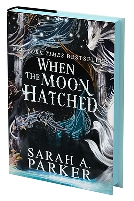 When the Moon Hatched: A Novel (The Moonfall Series #1) (Hardcover)