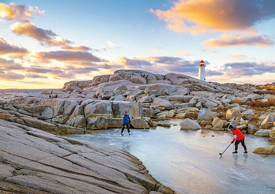 Coastal Nova Scotia: A Photographic Tour (Hardcover)