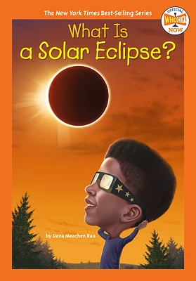 What Is a Solar Eclipse? (Who HQ Now) (Paperback)