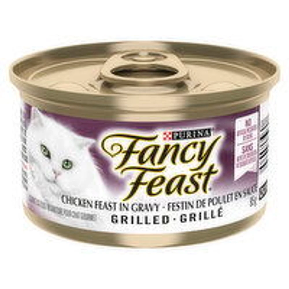 Purina - Fancy Feast Grilled Chicken Feast in Gravy, Wet Cat Food, 85 Gram