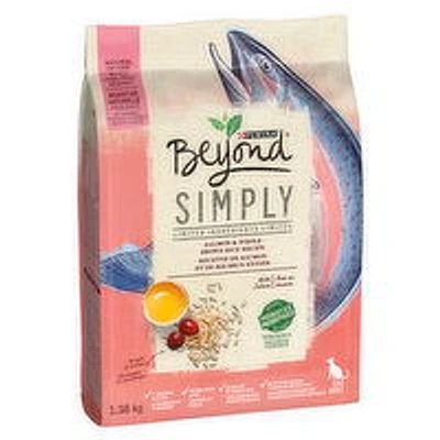 Beyond - Simply Dry Cat Food - Salmon & Whole Brown Rice, 1.36 Kilogram