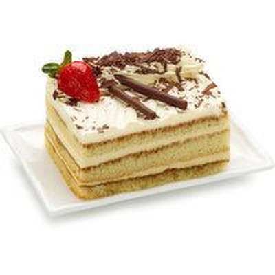 Bake Shop - Tiramisu Layer Cake, 1 Each