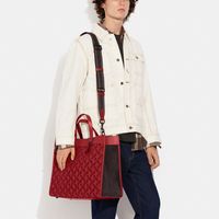 Field Tote With Horse And Carriage