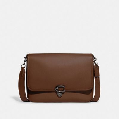Studio Messenger