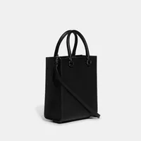 Tote With Signature Canvas Detail