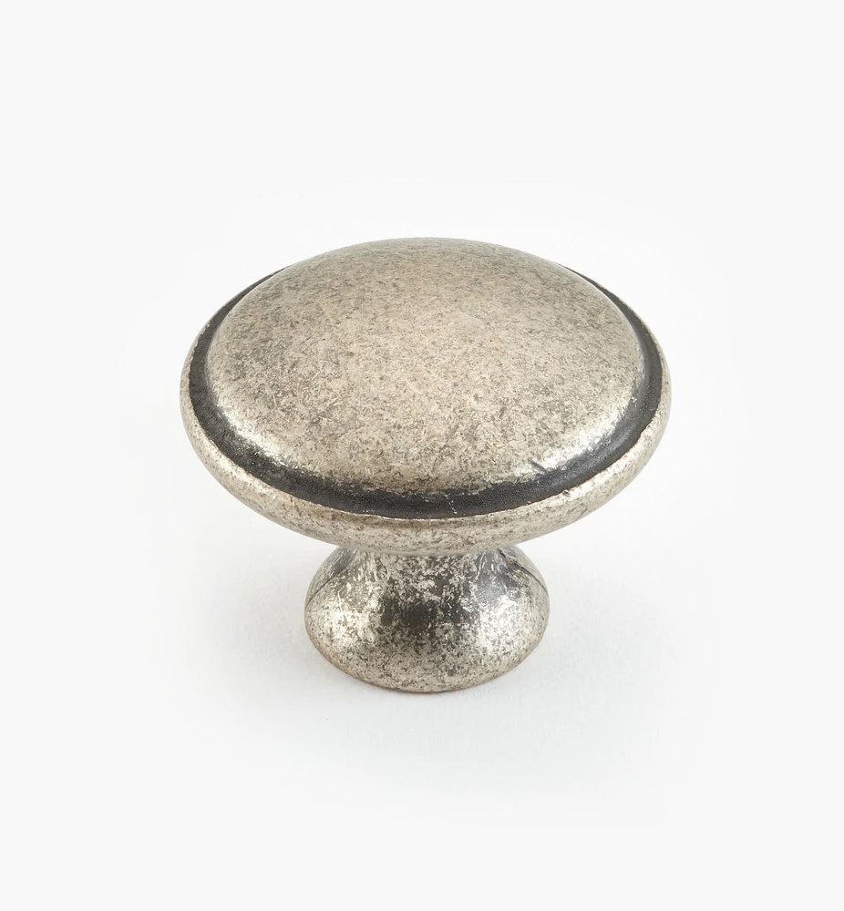Traditional Knob
