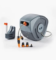 Auto-Retracting Hose Reel