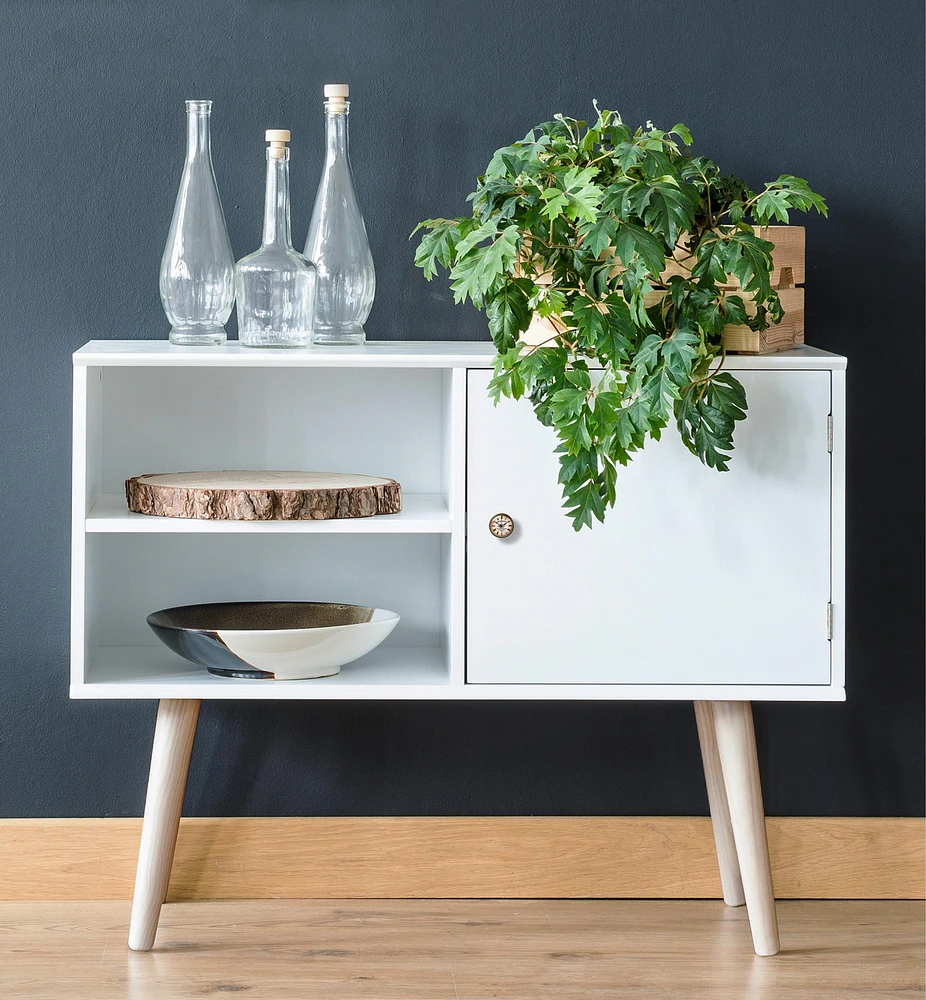Angled Wooden Table Legs