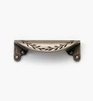 Inspirations Leaf Motif Pull