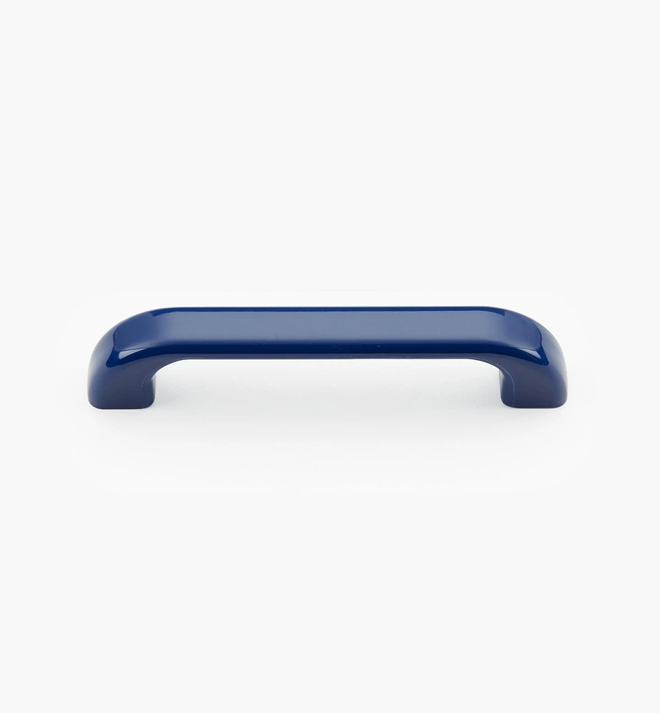 Broad Plastic Pull