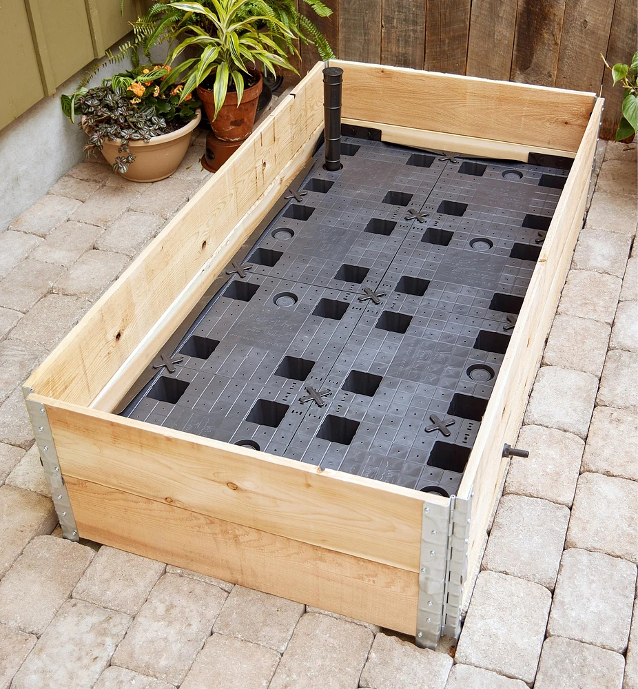 Self-Watering Raised-Bed Hardware